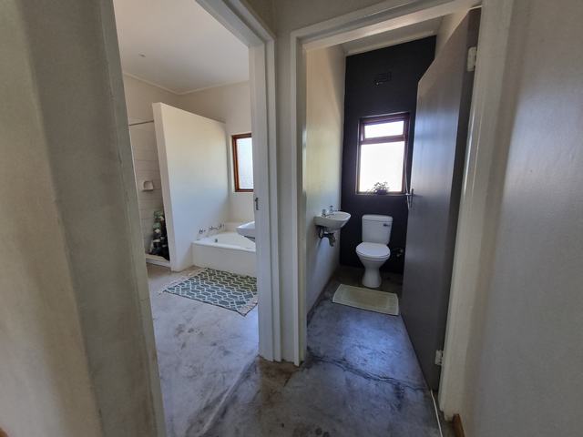 4 Bedroom Property for Sale in Prince Alfred Hamlet Western Cape